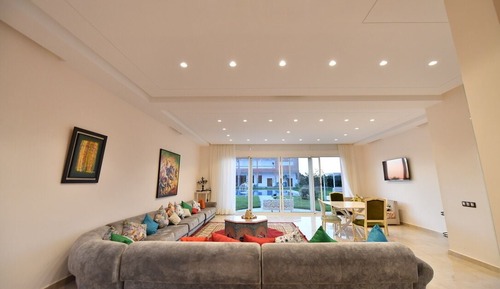 Villa Familiale, 2 chambres, accès piscine