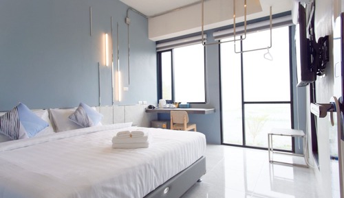 Chambre Double, vue lac