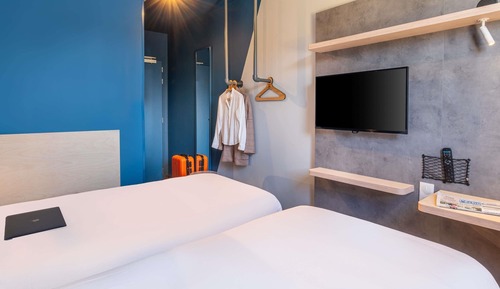 Chambre Standard, 2 lits une place
