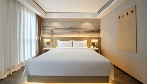 Chambre Confort, 1 très grand lit, non-fumeurs