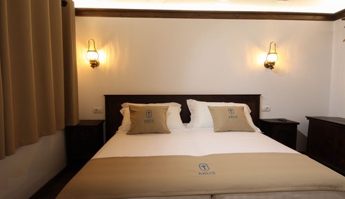 Chambre Deluxe Double ou avec lits jumeaux