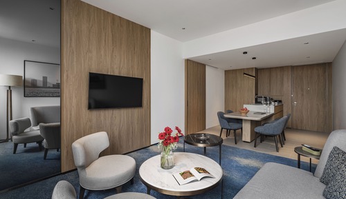Suite, 1 chambre, accessible aux personnes à mobilité réduite, vue ville (Club Lounge Access)
