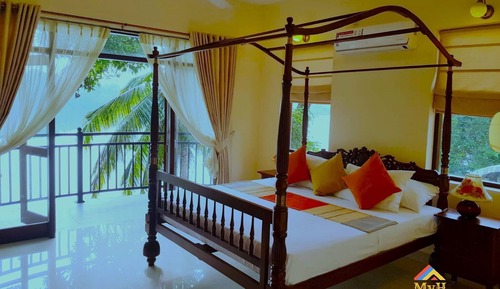Villa, 5 chambres, fumeurs, piscine privée