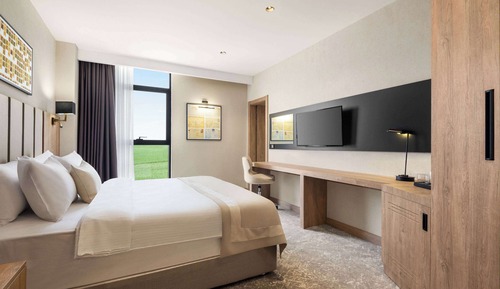 Chambre Deluxe, 1 très grand lit, vue ville