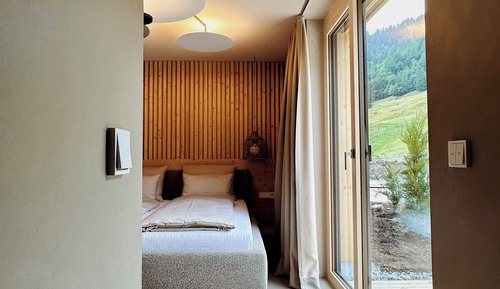 Appart'hôtel Luxe, 2 chambres, bain à remous, côté montagne