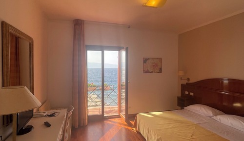 Chambre Panoramique Double ou avec lits jumeaux