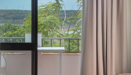 Superior Room Deluxe, Balcony (9)