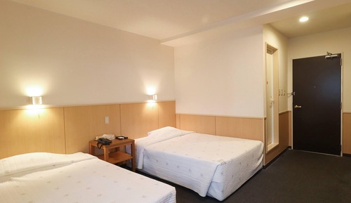 Chambre avec lits jumeaux, fumeurs