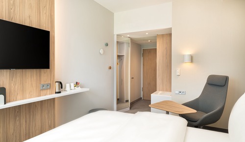 Chambre Standard, 1 grand lit et 1 canapé-lit