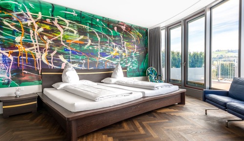 Penthouse, vue lac (Unique Studio)