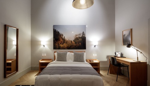 JUNIOR SUITE 6