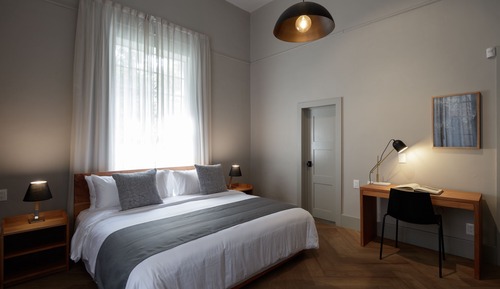 JUNIOR SUITE 5