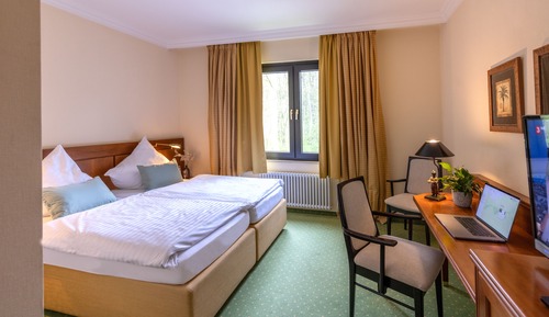 Chambre Classique Double ou avec lits jumeaux