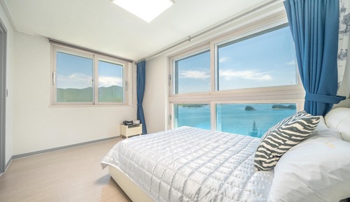 Chambre, 2 chambres (302)