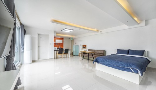 Chambre, 1 chambre (M-D Narcisse)