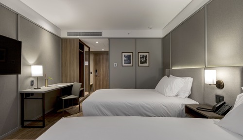 Chambre Supérieure avec lits jumeaux