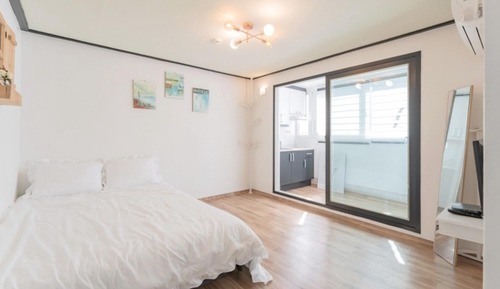 Room (Building 202 (bed))