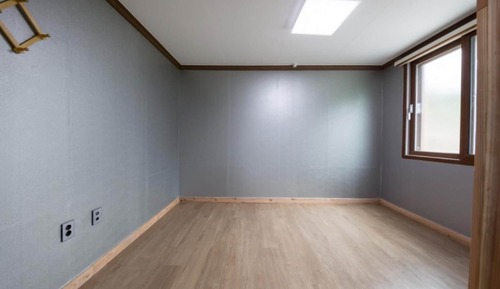 Room (Cosmos)