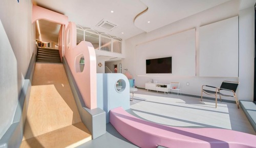 Room (VIP family room (new construction swi)