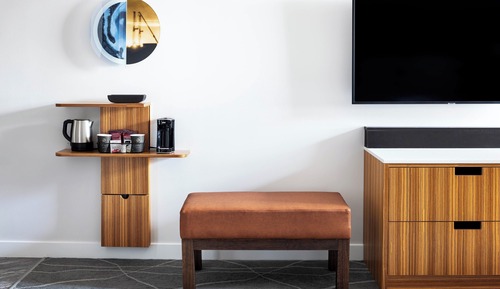 Chambre, 1 très grand lit