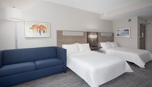 Chambre, plusieurs lits, accessible aux personnes à mobilité réduite (Mobility, Accessible Tub)