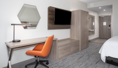 Suite, 1 très grand lit, accessible aux personnes à mobilité réduite (Communications)