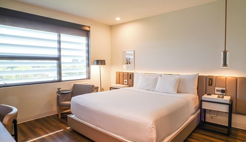 Chambre Deluxe, 1 très grand lit, accessible aux personnes à mobilité réduite