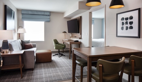 Suite, 1 chambre, cuisine