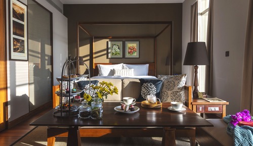 Chambre Luxe, 1 très grand lit, vue vallée