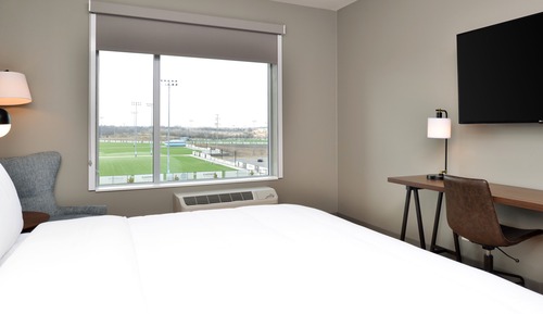 Chambre, 1 très grand lit, non-fumeurs (Hearing Accessible)