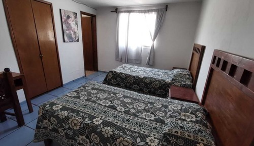 Chambre Double, 2 lits doubles