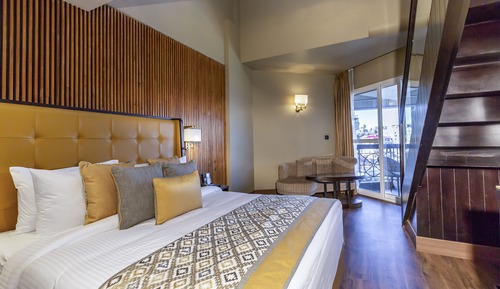Chambre Familiale, vue montagne (Duplex Family Room)