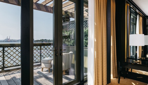 Suite « Premier », vue fleuve