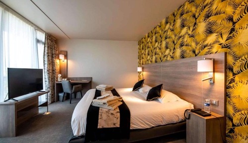 Suite Junior, 1 très grand lit, non-fumeurs, terrasse (Free Spa Access)