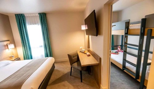 Chambre Familiale, plusieurs lits, non-fumeurs