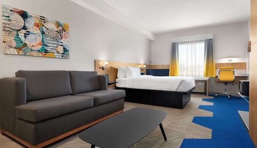 Suite, 1 grand lit, non-fumeurs (Shower Only)