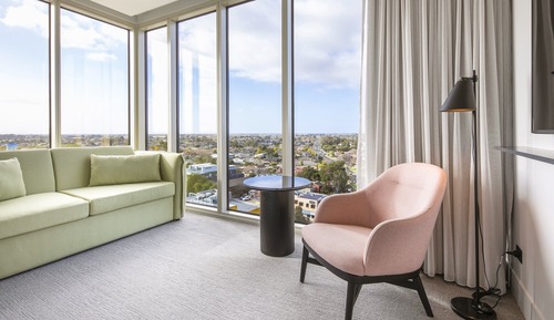 Suite, 1 très grand lit (High Floor)