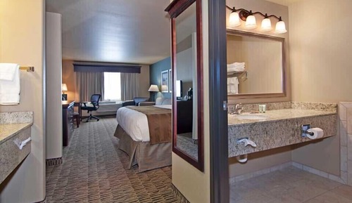 Suite Exécutive, 1 très grand lit, plusieurs vues (1 King Bed Executive Non Smoking)