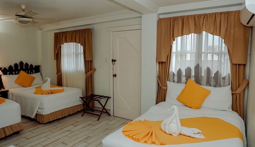 Chambre Triple, plusieurs lits