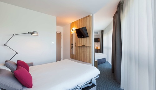 Chambre Standard, 1 lit double et 1 canapé-lit