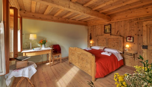 Appartement Familial (2 Adults + 2 Child Deluxe)