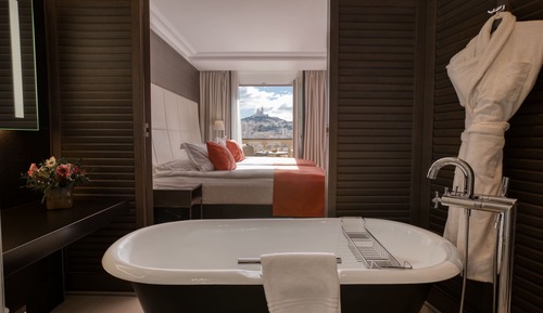 Chambre Classique, 2 lits une place, terrasse, vue port