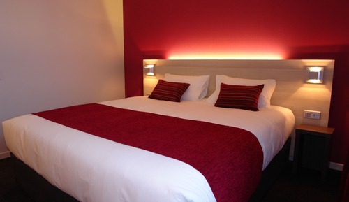 Chambre Double Confort, 1 très grand lit