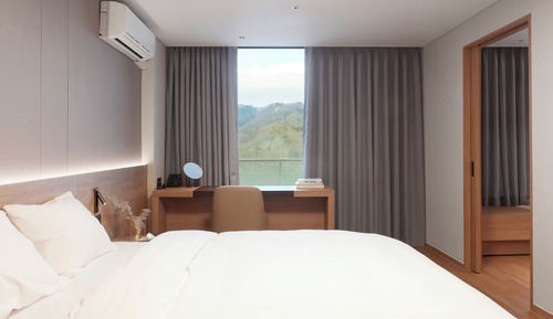 [2 Nights Special Deal] Sky Suite (30 PY) + 8 Water Park Tickets + 4 Sheep Ranch Tickets