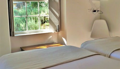 Chambre Standard avec lits jumeaux, 1 chambre (standard twin (or king) with shower )