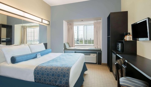 Chambre Standard, 1 grand lit, accessible aux personnes à mobilité réduite, non-fumeurs