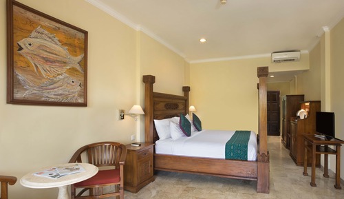 Chambre Deluxe, 1 très grand lit, vue piscine