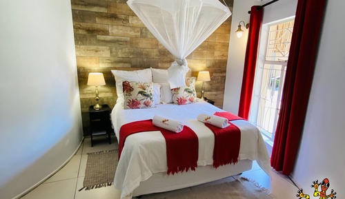 Chambre Standard, 1 grand lit, salle de bains attenante