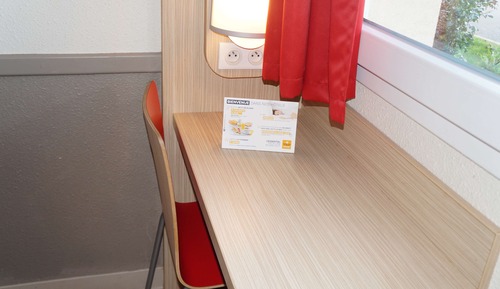 Chambre Standard, 2 lits une place