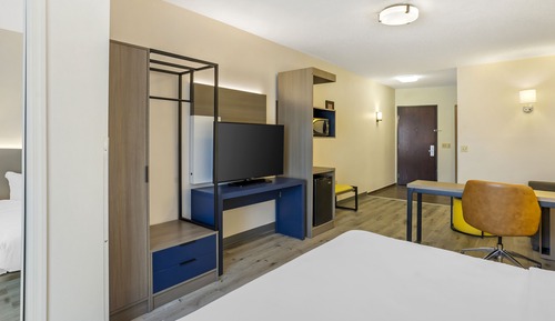 Suite, 1 très grand lit et 1 canapé-lit, non-fumeurs